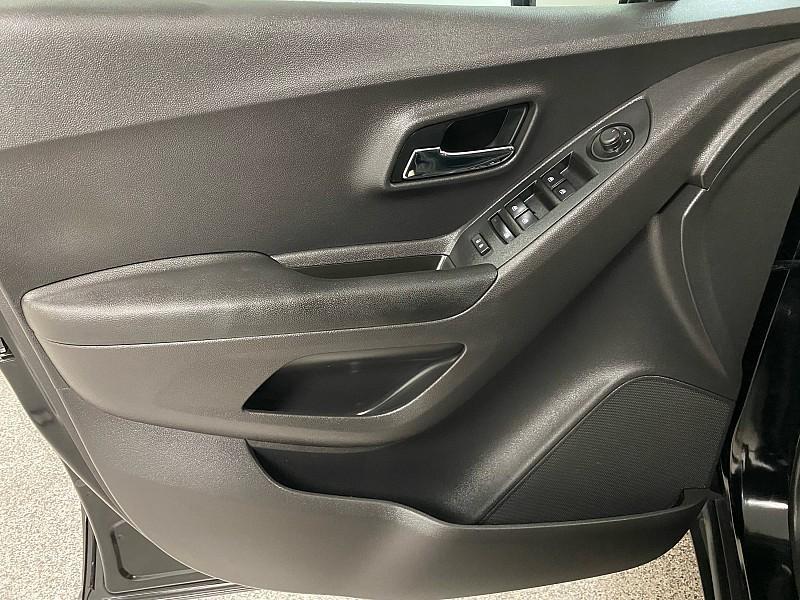used 2020 Chevrolet Trax car, priced at $10,991