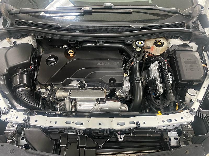 used 2018 Chevrolet Cruze car, priced at $8,891