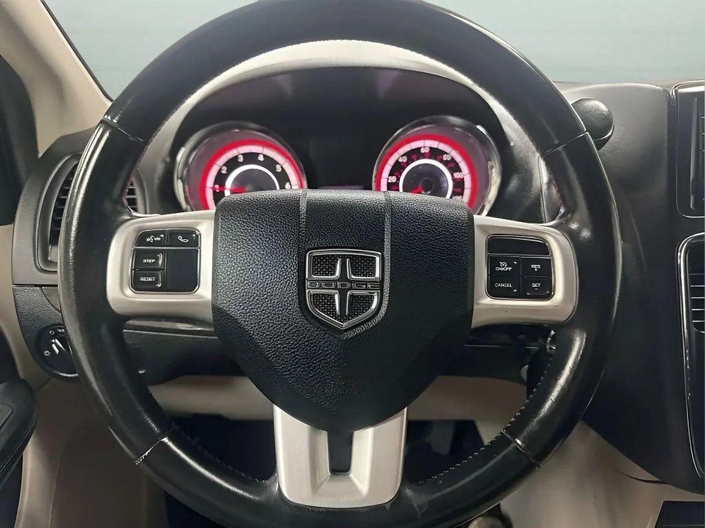 used 2017 Dodge Grand Caravan car