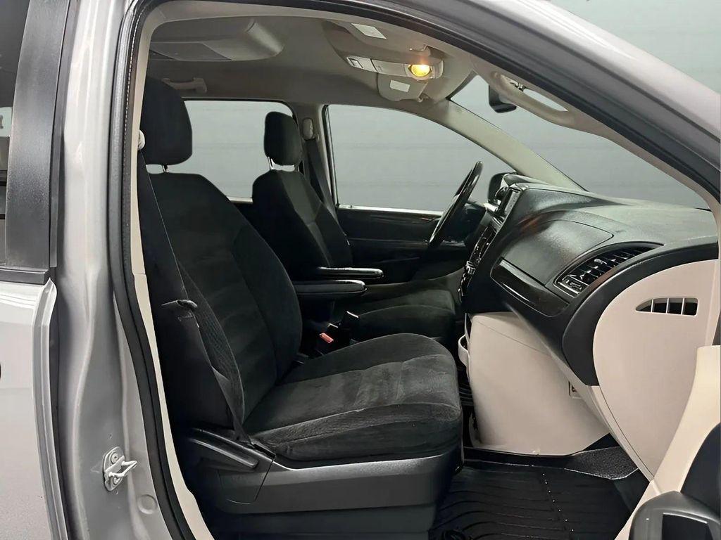 used 2017 Dodge Grand Caravan car