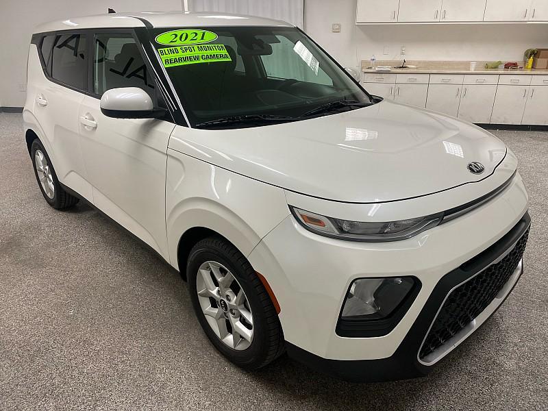used 2021 Kia Soul car, priced at $12,791