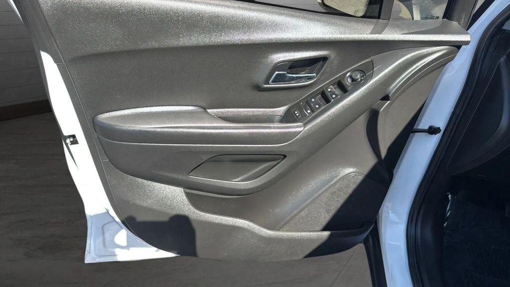 used 2021 Chevrolet Trax car, priced at $13,491