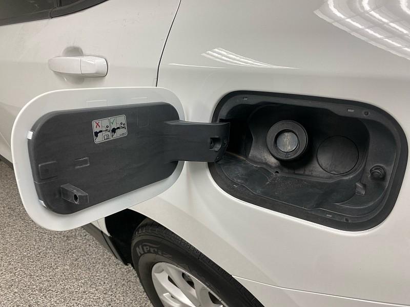 used 2020 Chevrolet Equinox car, priced at $13,891