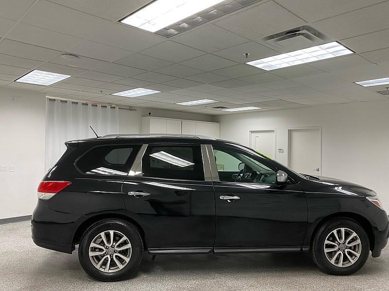used 2015 Nissan Pathfinder car, priced at $6,491