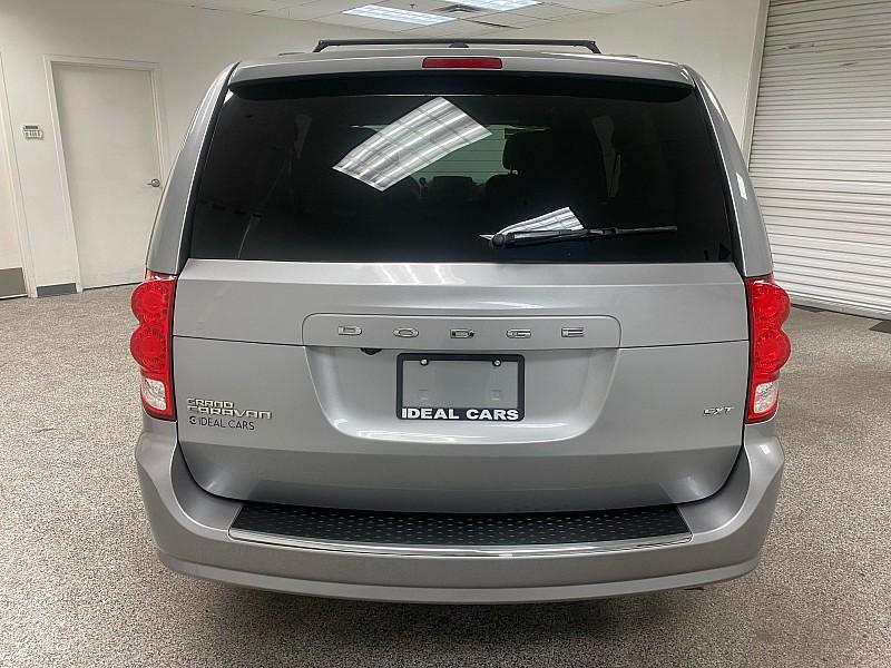 used 2020 Dodge Grand Caravan car, priced at $12,891