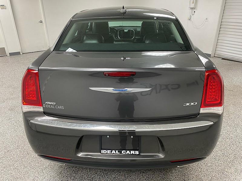 used 2019 Chrysler 300 car, priced at $13,991