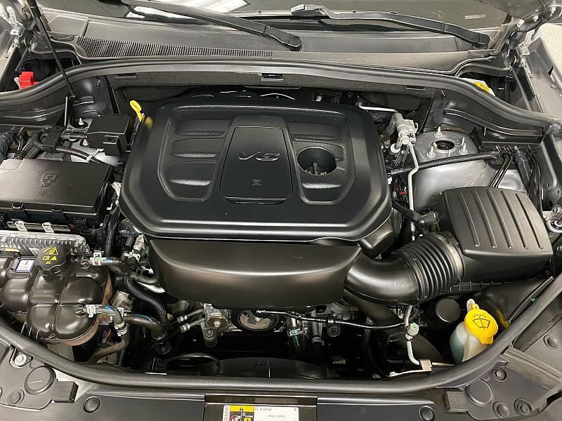 used 2021 Jeep Grand Cherokee car, priced at $16,491