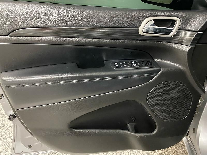 used 2020 Jeep Grand Cherokee car, priced at $17,991