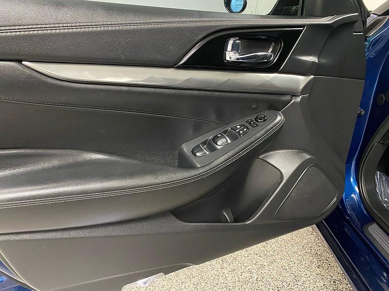 used 2020 Nissan Maxima car, priced at $15,491