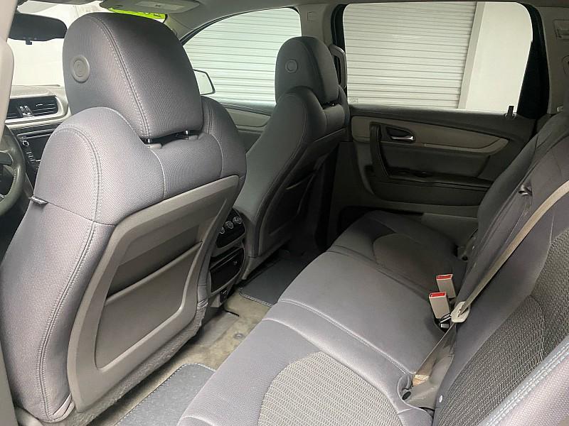 used 2015 Chevrolet Traverse car, priced at $6,791