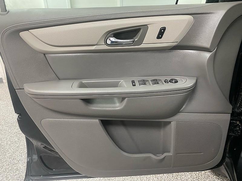 used 2015 Chevrolet Traverse car, priced at $6,791