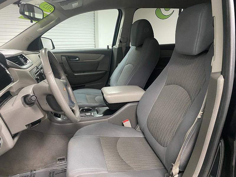 used 2015 Chevrolet Traverse car, priced at $6,791
