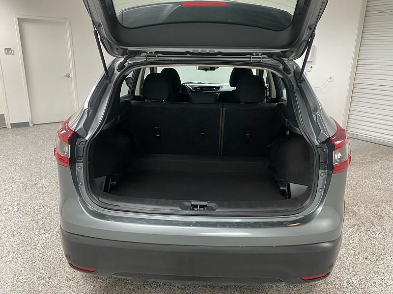 used 2020 Nissan Rogue Sport car, priced at $9,991