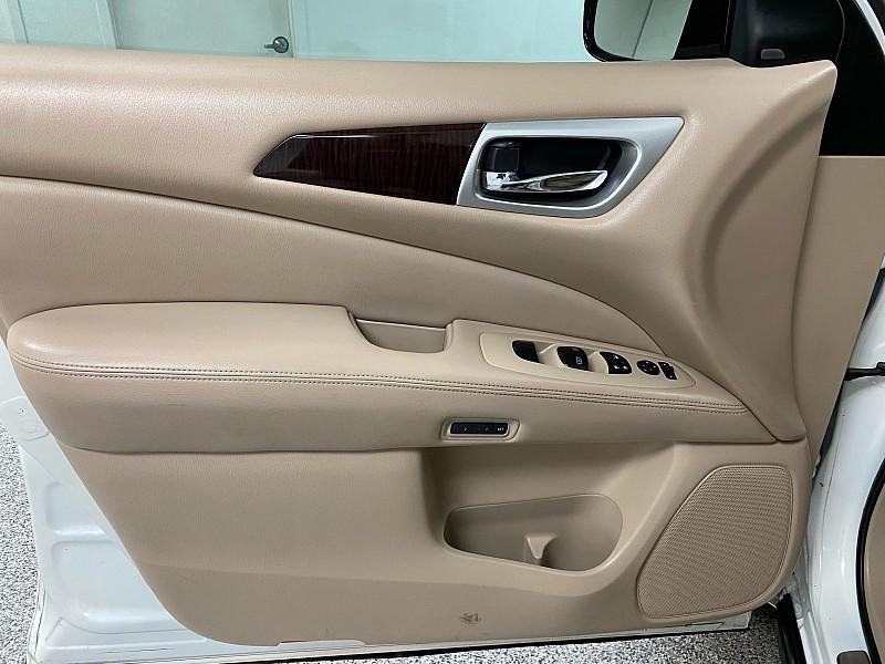 used 2015 Nissan Pathfinder car, priced at $6,791