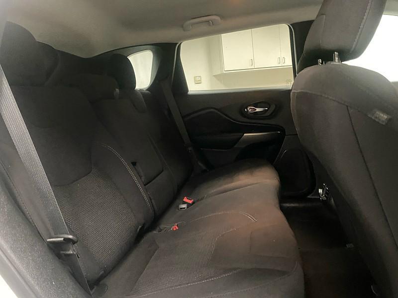 used 2021 Jeep Cherokee car, priced at $13,891