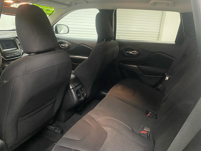 used 2021 Jeep Cherokee car, priced at $13,891