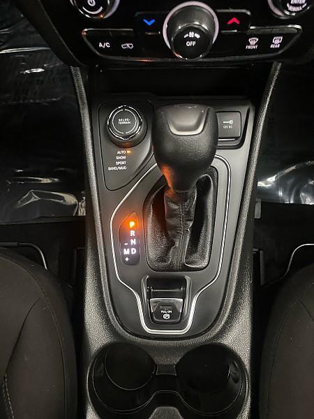 used 2021 Jeep Cherokee car, priced at $13,891