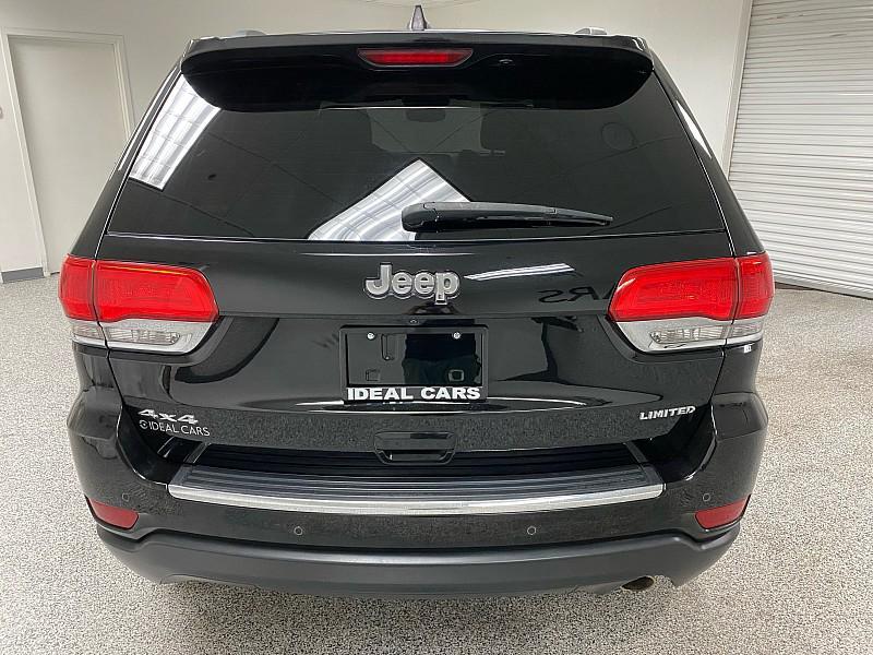 used 2017 Jeep Grand Cherokee car, priced at $14,991
