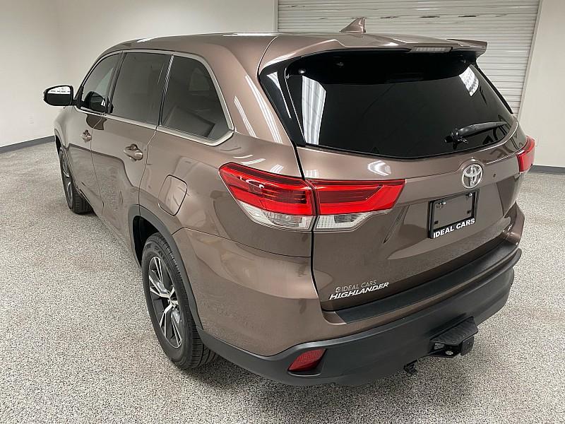used 2018 Toyota Highlander car, priced at $18,791