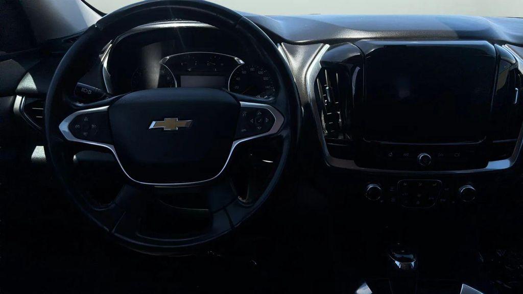 used 2020 Chevrolet Traverse car, priced at $16,791