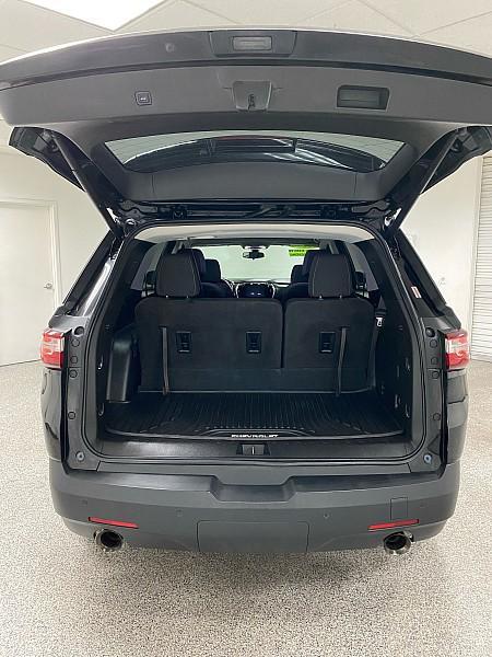 used 2019 Chevrolet Traverse car, priced at $15,491