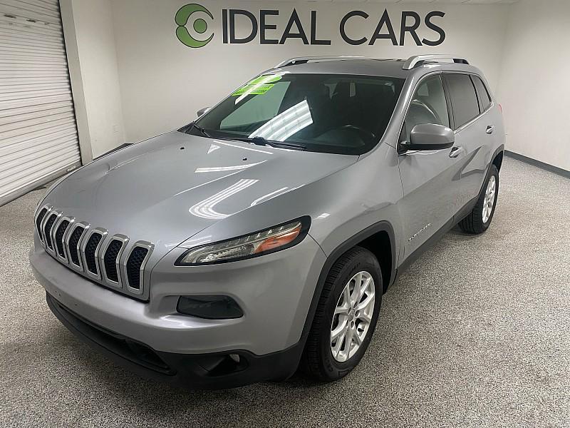 used 2014 Jeep Cherokee car, priced at $7,891