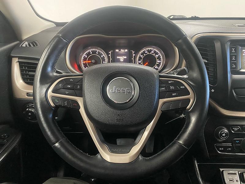 used 2014 Jeep Cherokee car, priced at $7,891