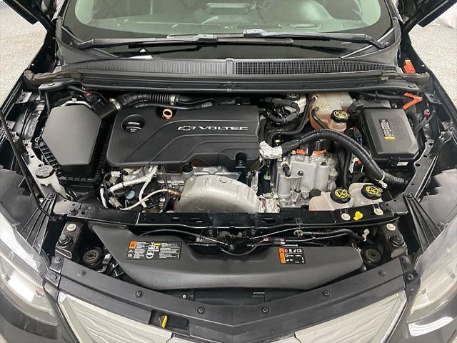 2018 Mosaic Black Metallic Chevrolet Volt