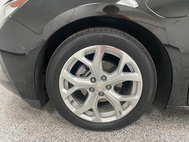 2018 Mosaic Black Metallic Chevrolet Volt