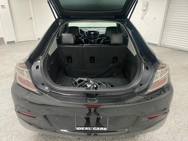 2018 Mosaic Black Metallic Chevrolet Volt
