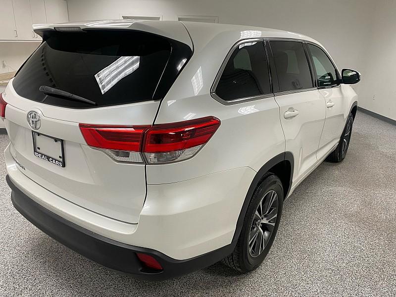 used 2018 Toyota Highlander car, priced at $18,491