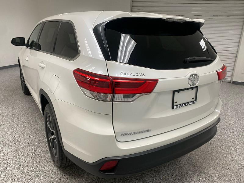 used 2018 Toyota Highlander car, priced at $18,491