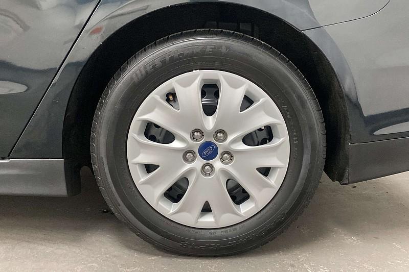 used 2014 Ford Fusion car, priced at $5,791