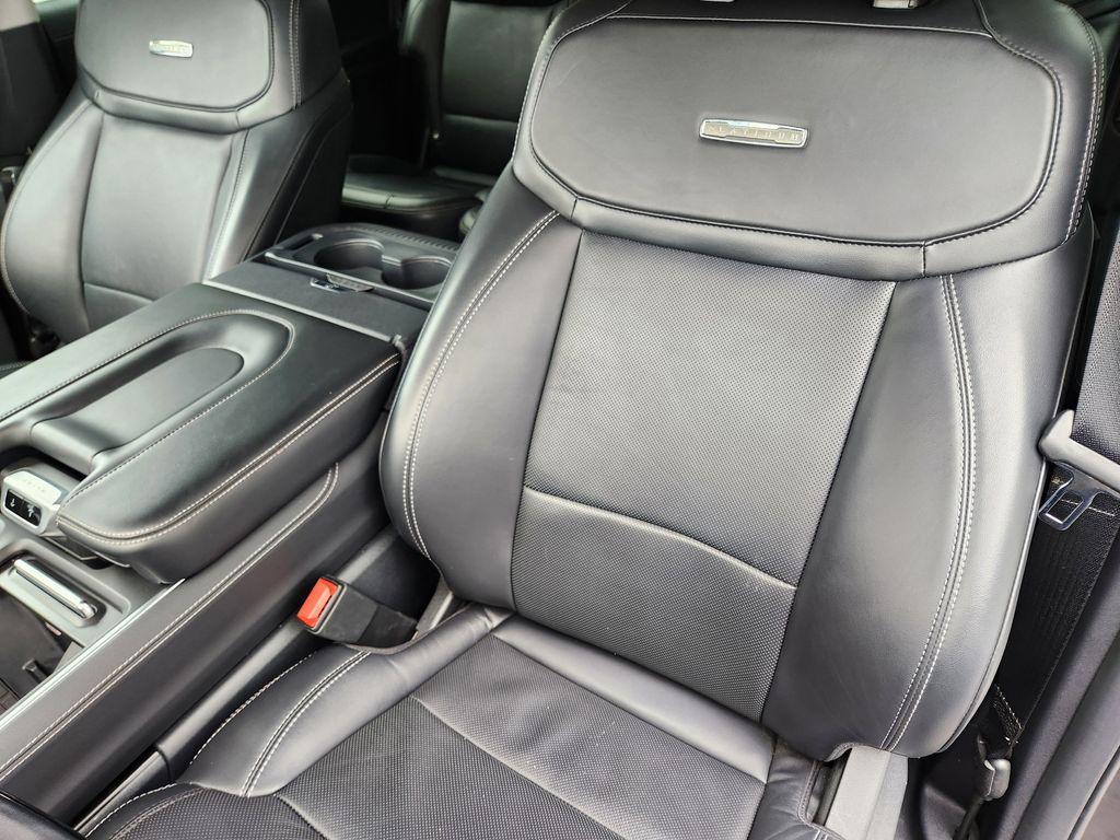 used 2025 Ford Expedition Max car, priced at $67,000