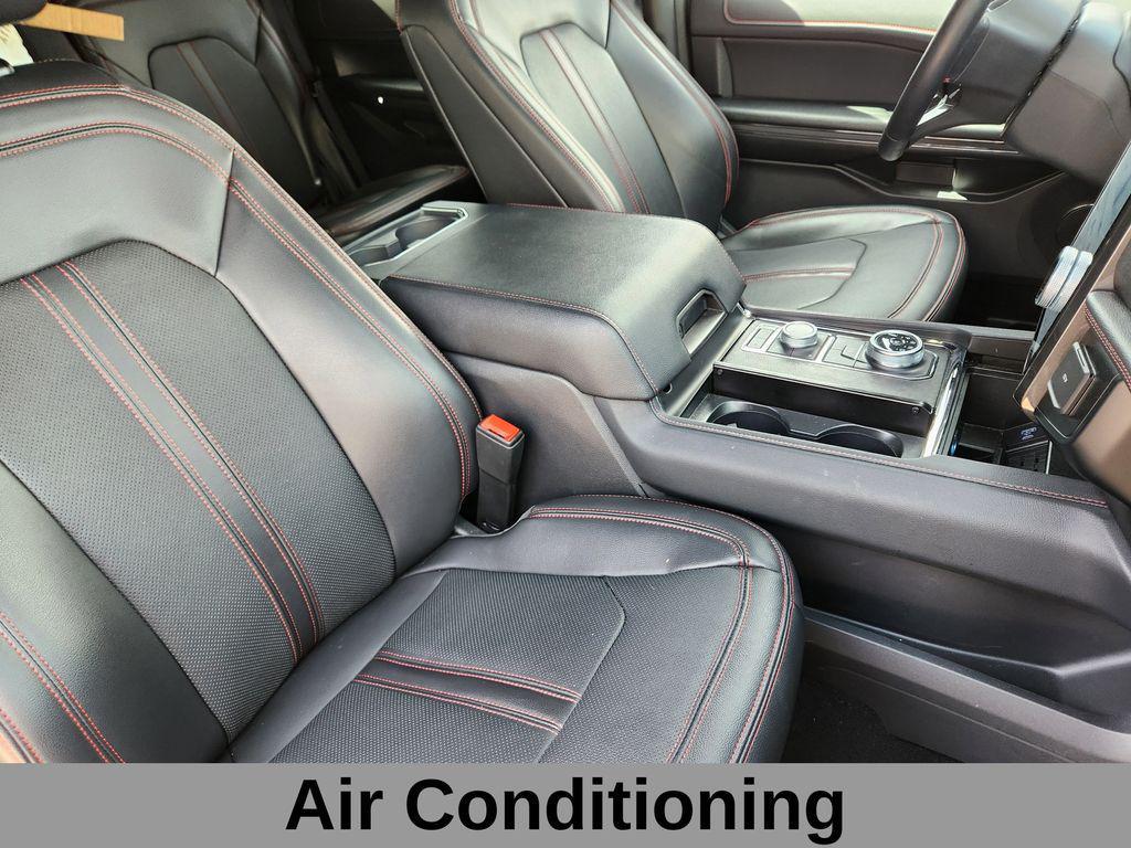 used 2024 Ford Expedition car, priced at $55,700