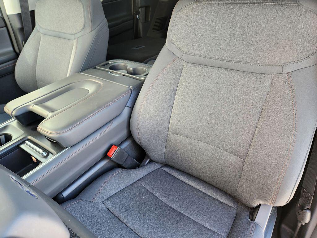 used 2025 Ford Expedition Max car, priced at $55,000