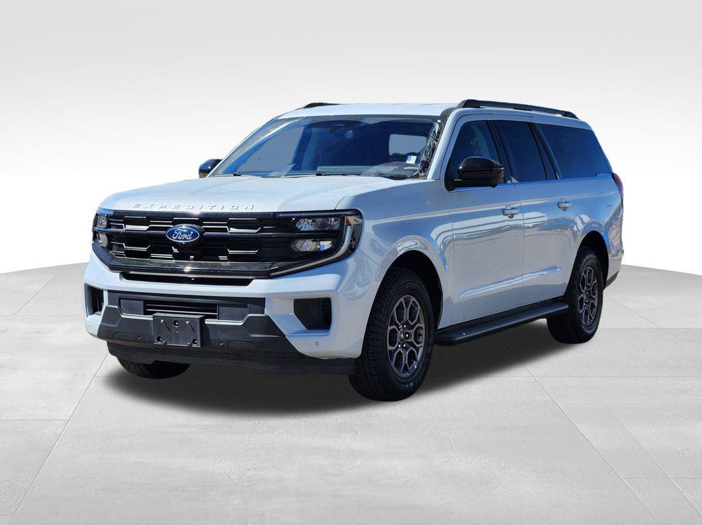 used 2025 Ford Expedition Max car, priced at $55,000