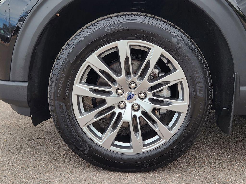 used 2025 Ford Explorer car, priced at $41,300