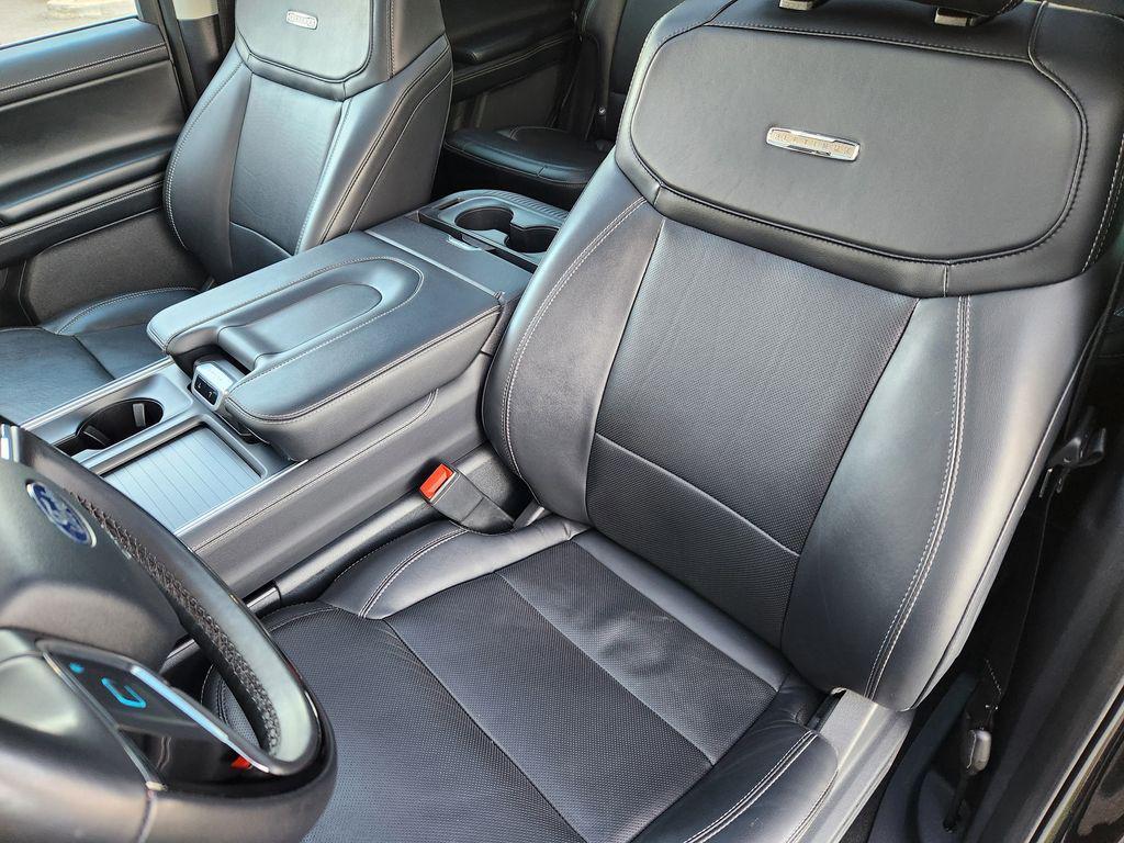 used 2025 Ford Expedition car, priced at $62,199