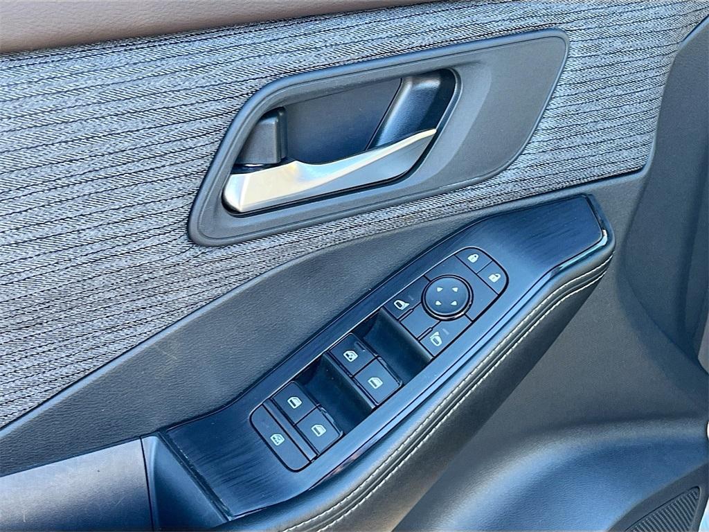 used 2021 Nissan Rogue car, priced at $20,499