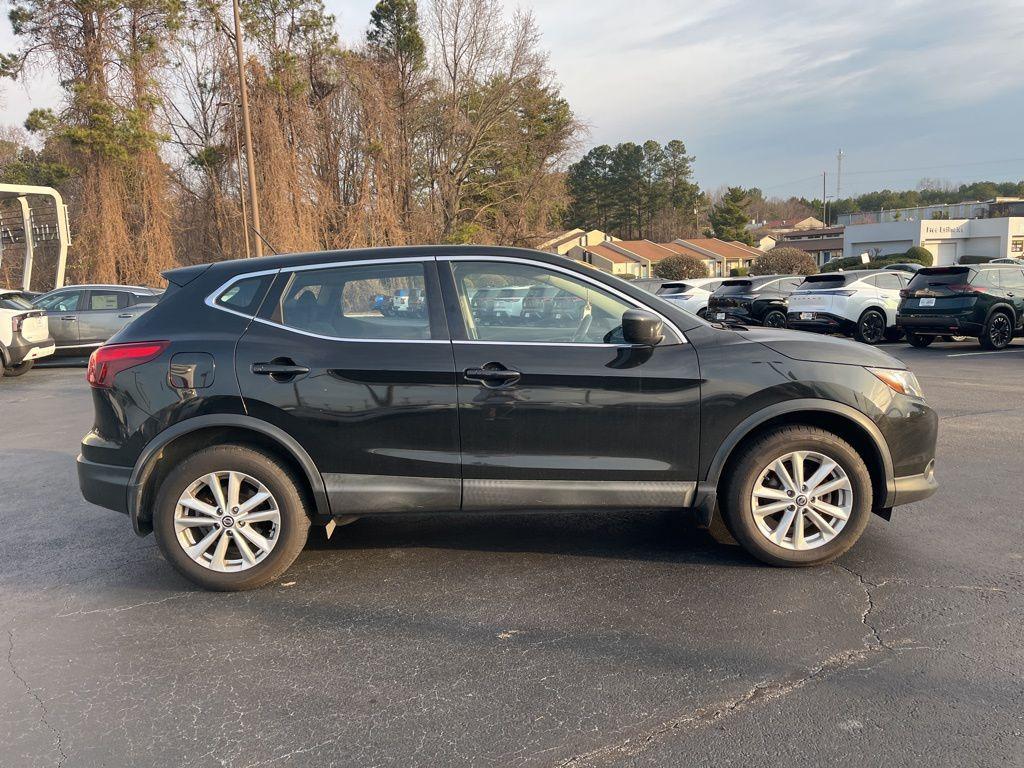 used 2019 Nissan Rogue Sport car, priced at $14,287