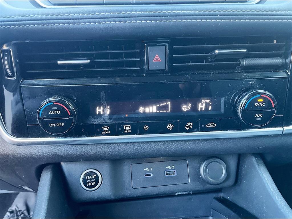 used 2022 Nissan Rogue car, priced at $16,929