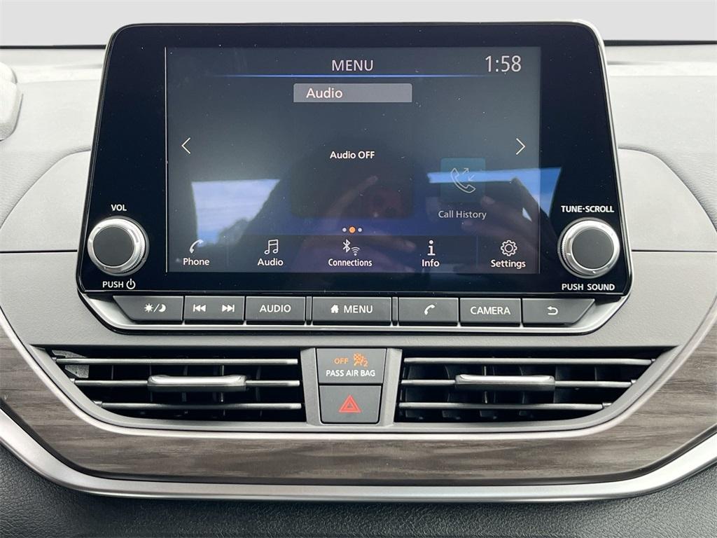 new 2025 Nissan Altima car, priced at $25,469