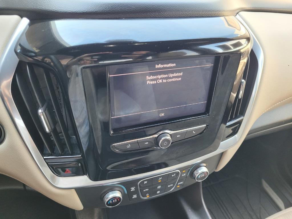 used 2023 Chevrolet Traverse car, priced at $27,966