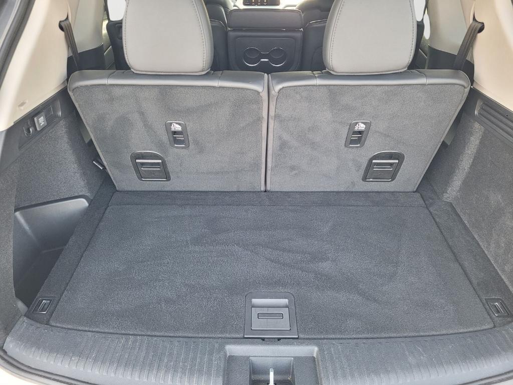 used 2024 Acura MDX car, priced at $36,766