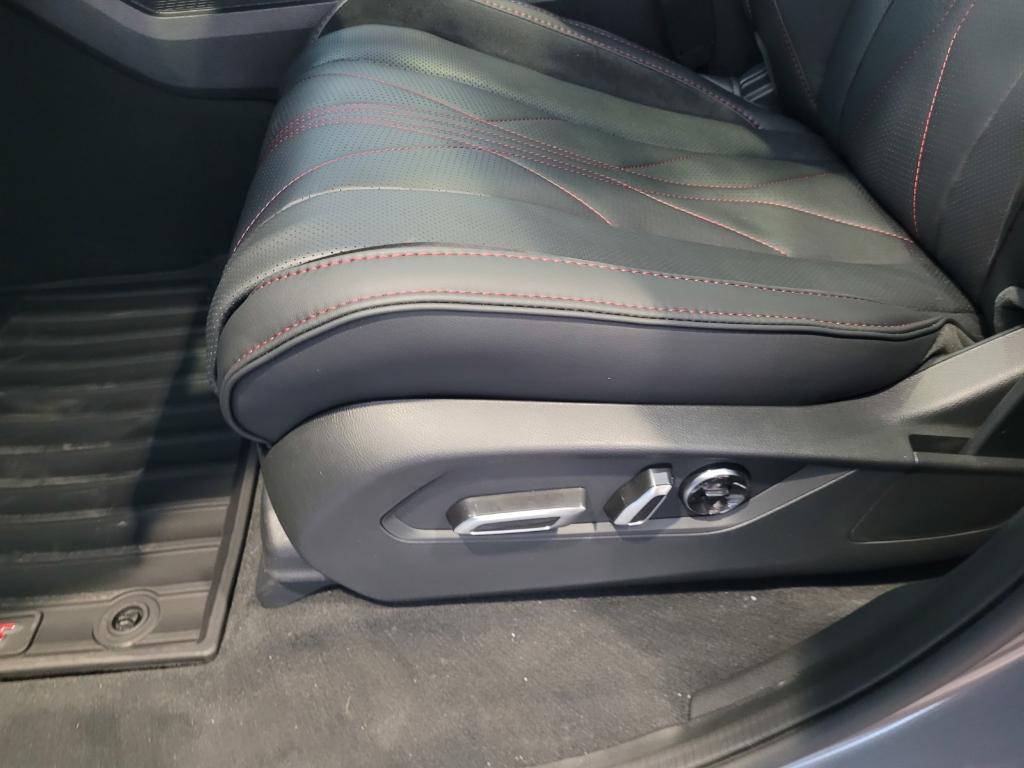 new 2026 Acura MDX car, priced at $77,900