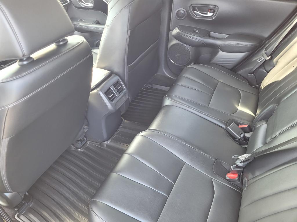 used 2025 Acura ADX car, priced at $30,966