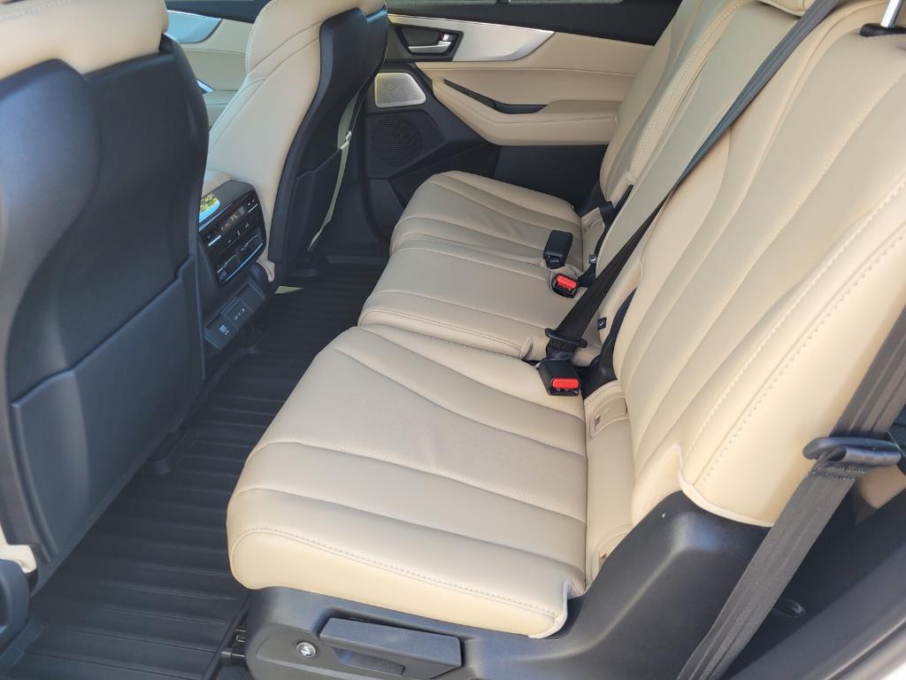 new 2026 Acura MDX car, priced at $61,450