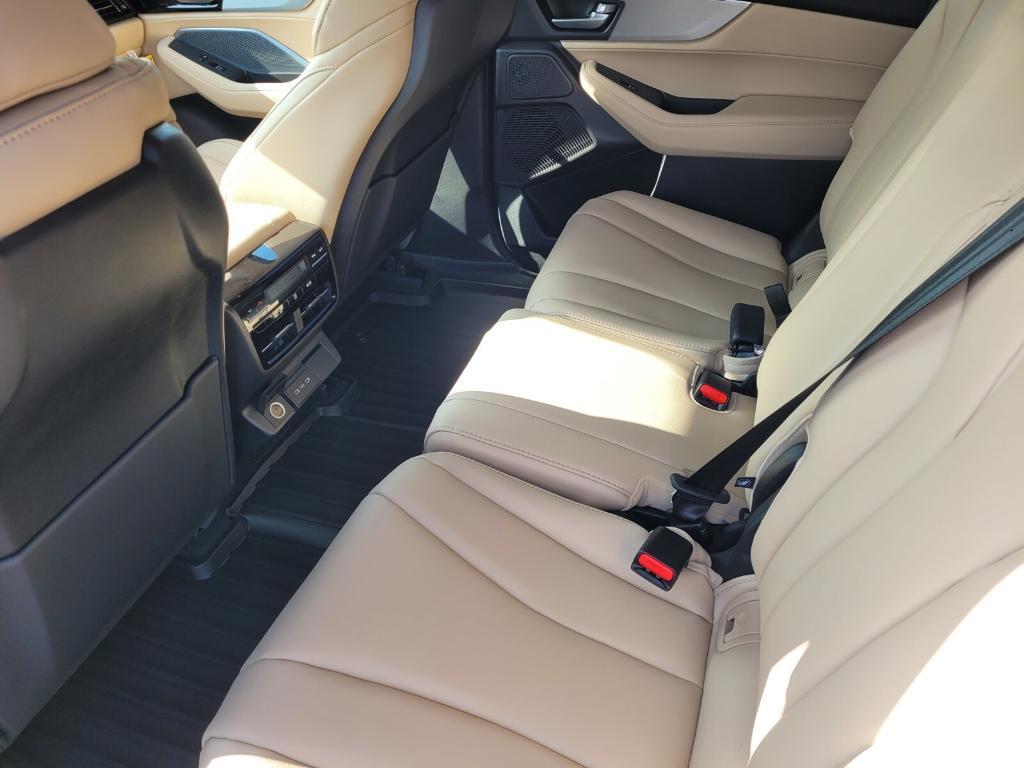new 2026 Acura MDX car, priced at $53,750