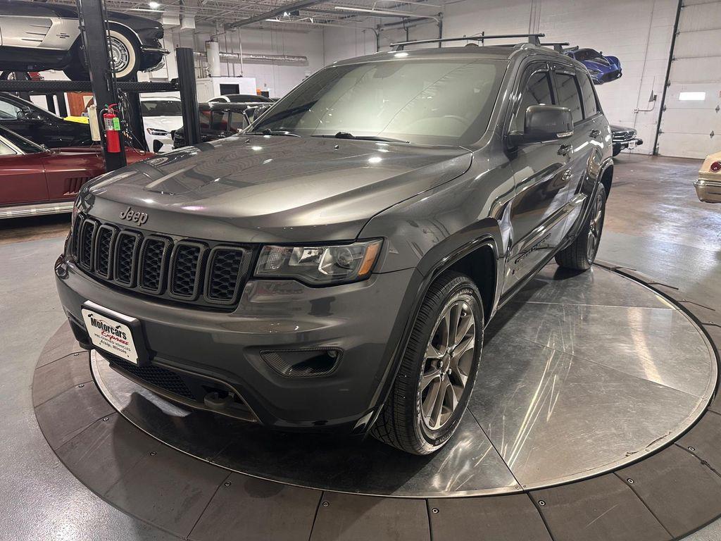 used 2016 Jeep Grand Cherokee car, priced at $11,491